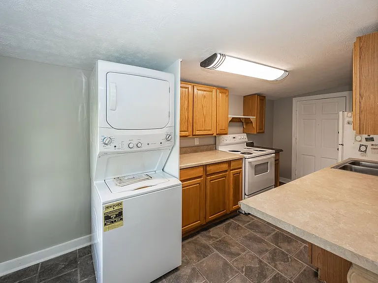 3012 E Minnesota St — Photo 12