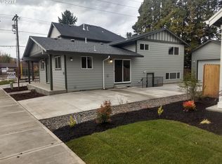 1031 NE 17th Ter, Gresham, OR 97030