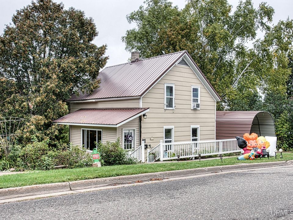 708 Harrison Ave, Crystal Falls, MI 49920 Zillow