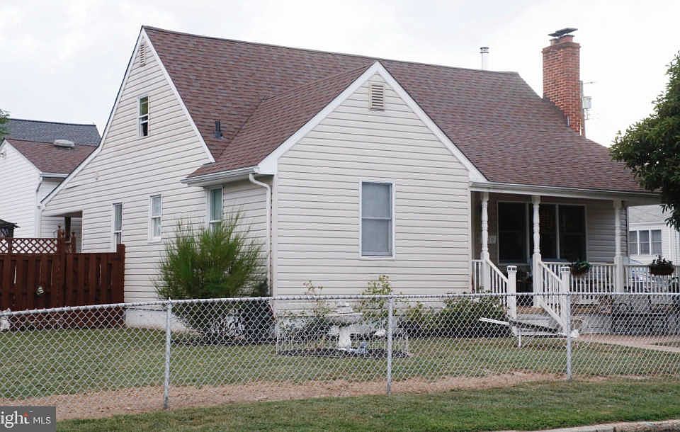 1st image of 109 Vista Ave