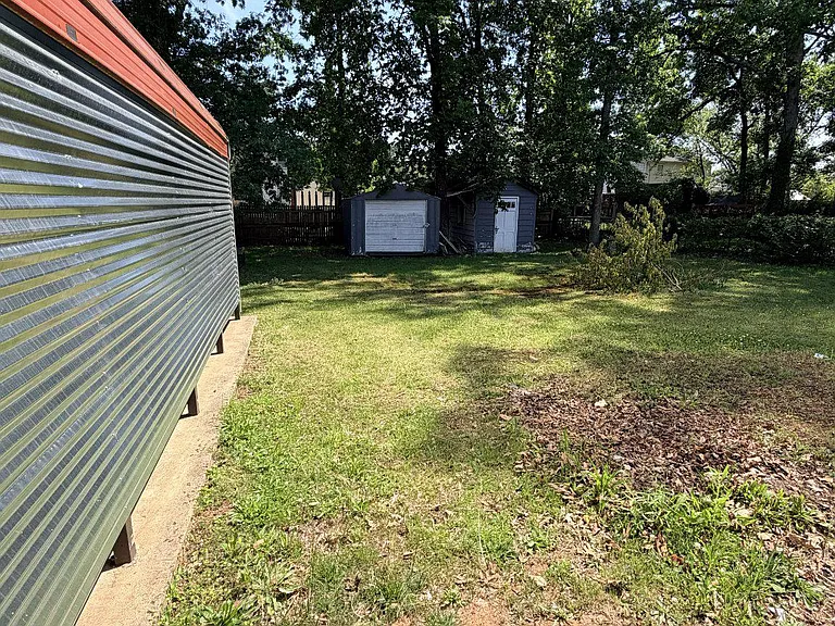 10003 Lomond Dr — Photo 28