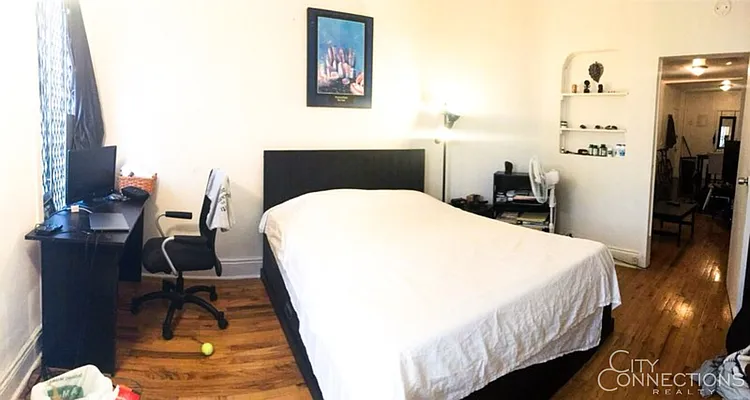 Rented by City Connections Realty | media 8