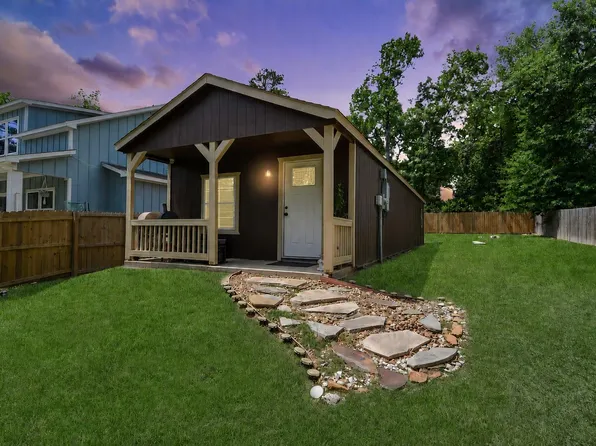 14961 Lamar Rd, Willis, TX 77378