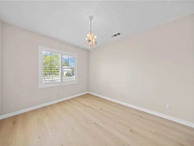 14807 Meadows Way — Photo 6