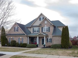 1204 Ridge Grove Ct, Lewisville, NC 27023