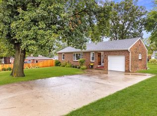 1130 66th St, Windsor Heights, IA 50324