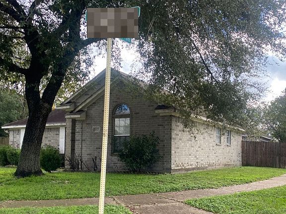 2nd image of 21127 Western Valley Dr