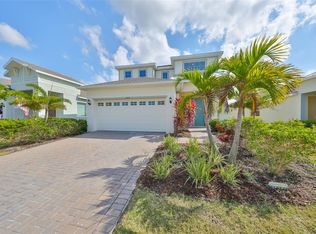 5232 Wishing Arch Dr, Apollo Beach, FL 33572