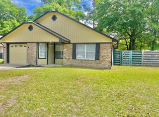 201 Monroe Ave, Hinesville, GA 31313