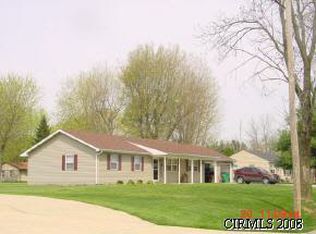 410 S York Rd, Galveston, IN 46932