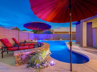 2208 E Gillcrest Rd, Gilbert, AZ 85298