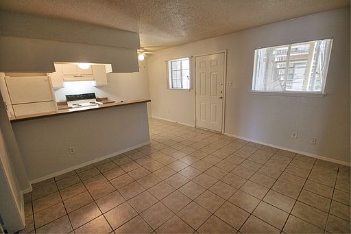 2nd image of 615 W Saint Johns Ave APT 118