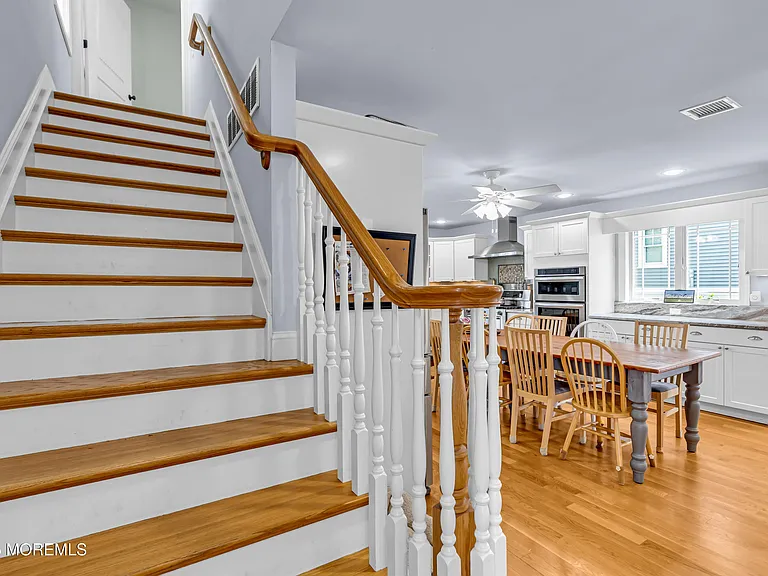 306 Ocean Park Ave — Photo 11