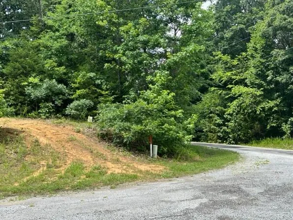 33 Nantucket Ave, Cadiz, KY 42211