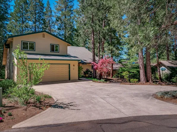 22 Hilltop Ct, Murphys, CA 95247