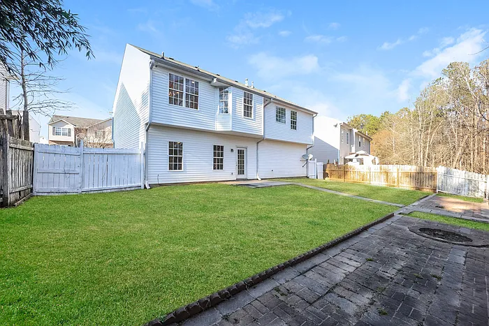 6055 Yellowood Ct — Photo 19