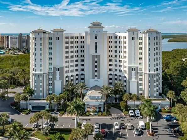 300 Dunes Blvd, Naples, FL