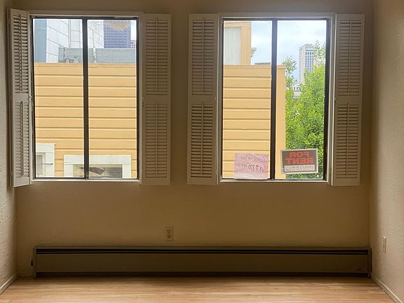 3rd image of 35 Telegraph Pl