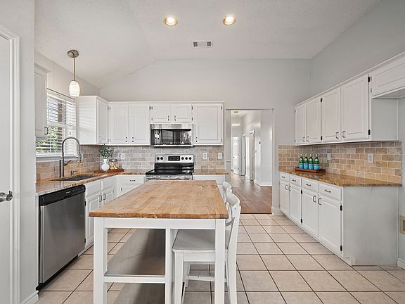 4th image of 11414 Ocean Rd