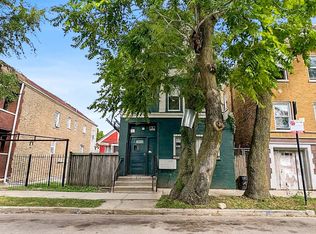 2702 W 24th St APT 3, Chicago, IL 60608
