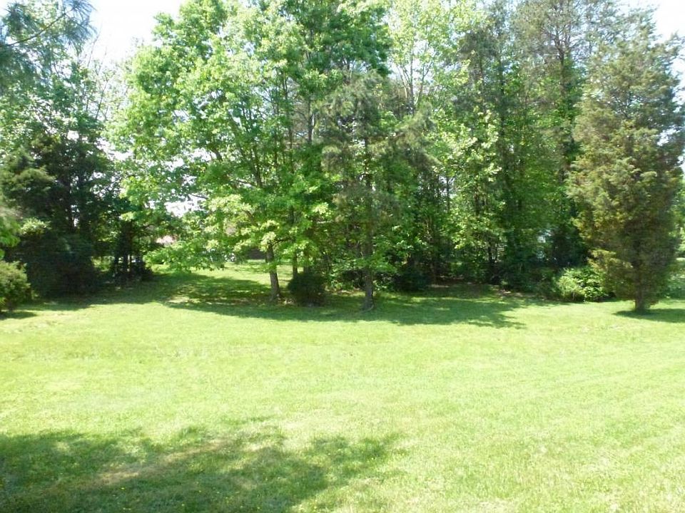 1st image of 1209 Amersham Cir