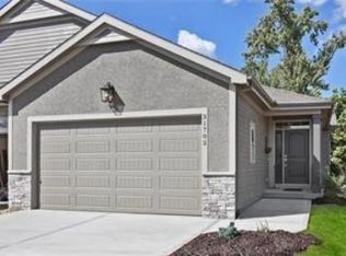 14525 Amanda Ln, Basehor, KS 66007