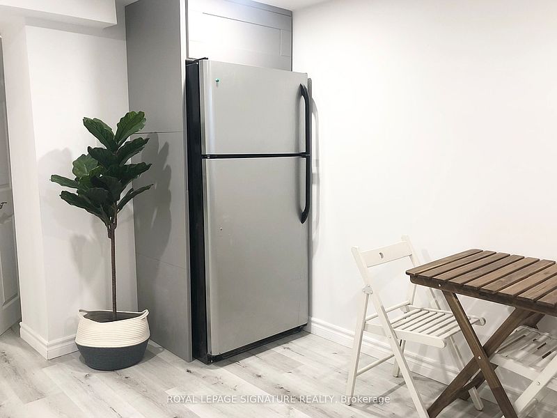 Toronto House for rent - 1 Bedroom — photo 2