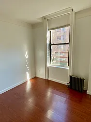 Rented by Green Line Realty