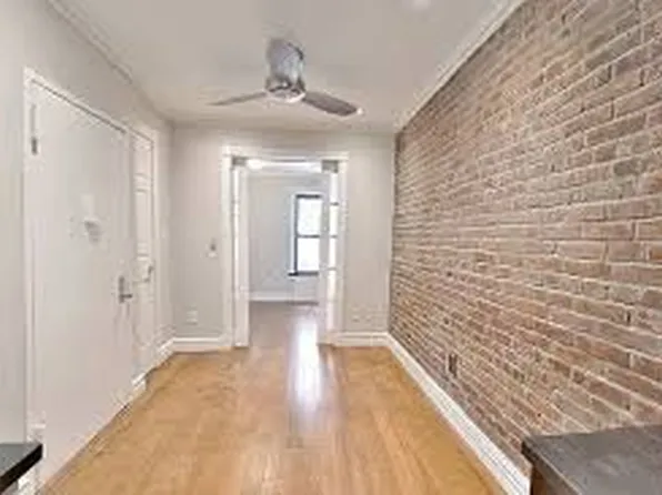 345 West 53rd Street image 3 of 4