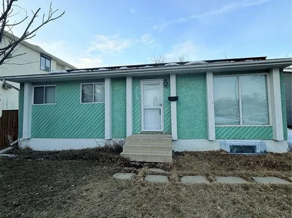 3214 33RD STREET W, Saskatoon, SK S7L 6K3