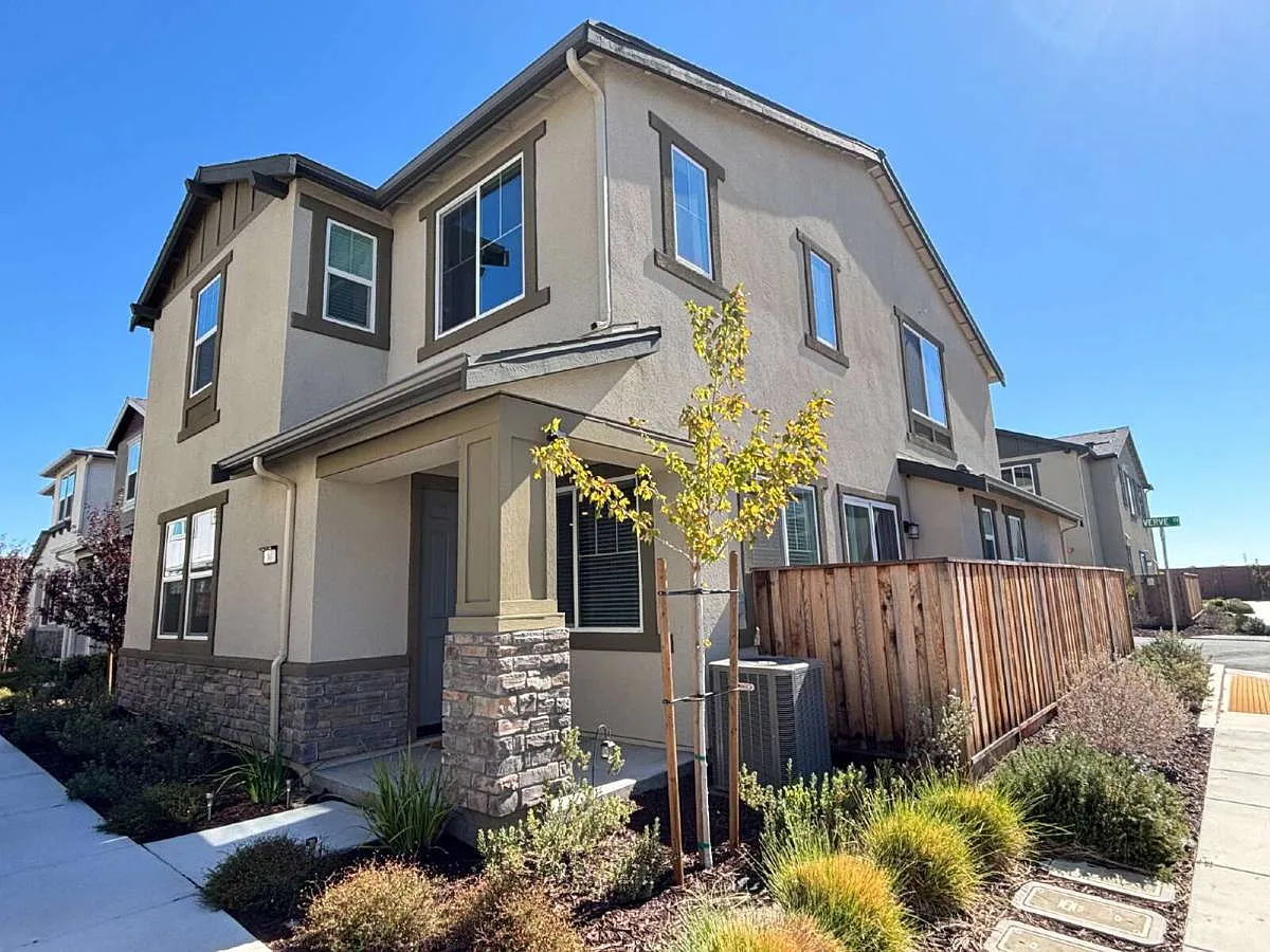 50 Verve Ct photo 1