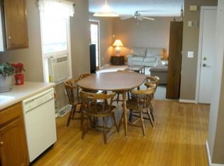 119 Pebbleview Dr, Rochester, NY 14612