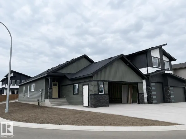 22 Mockingbird Cres, Fort Saskatchewan, AB T8L 1P3