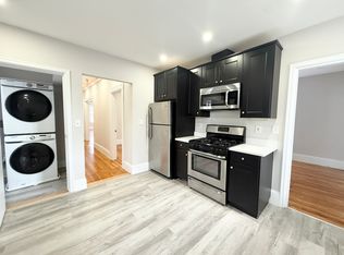 75 Saxton St FLOOR 2, Dorchester, MA 02125