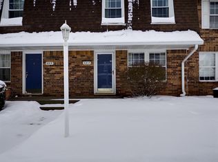 6317 Beechfield Dr #49, Lansing, MI 48911
