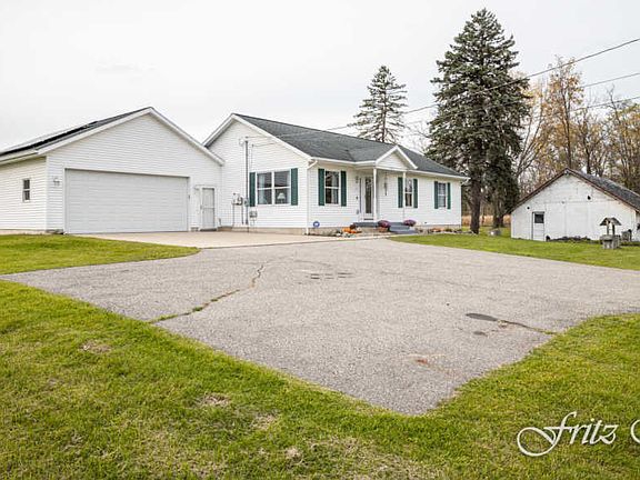 2nd image of 8137 Thornapple River Dr SE