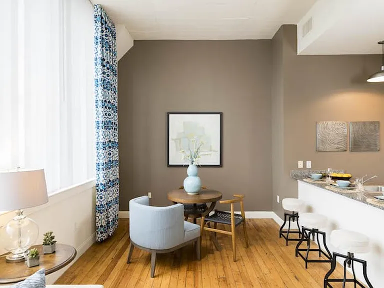 305 DUTTON STREET — Photo 2