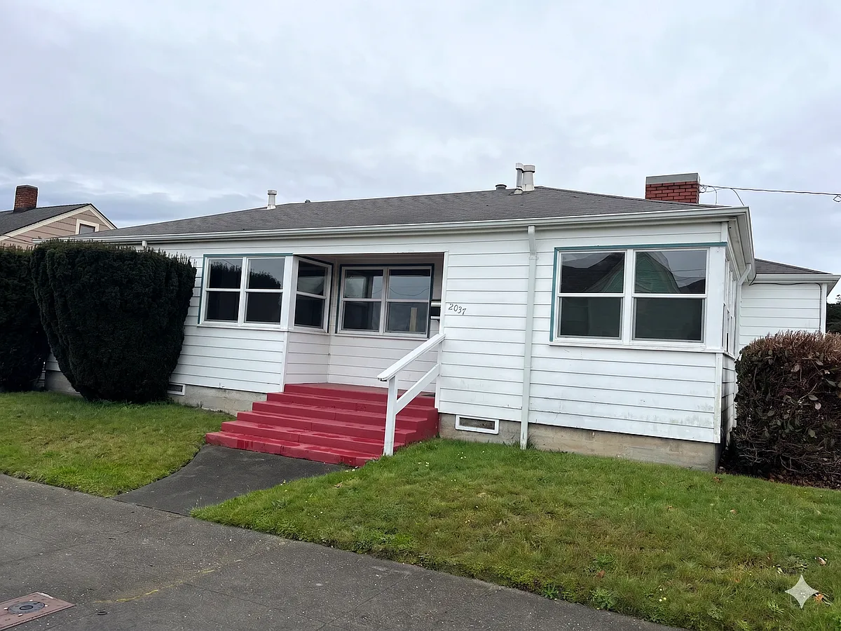 Building Photo - 809 Humboldt St #2037-I