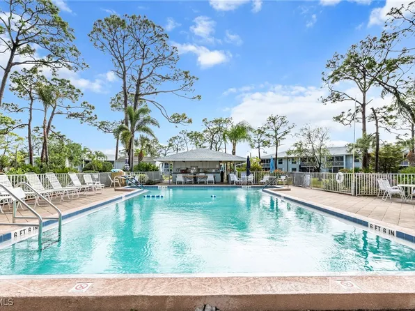 7074 Nantucket Cir #8, North Fort Myers, FL 33917