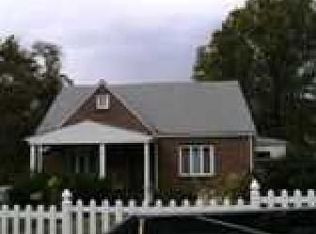 5010 Glenhurst Rd, Pittsburgh, PA 15207