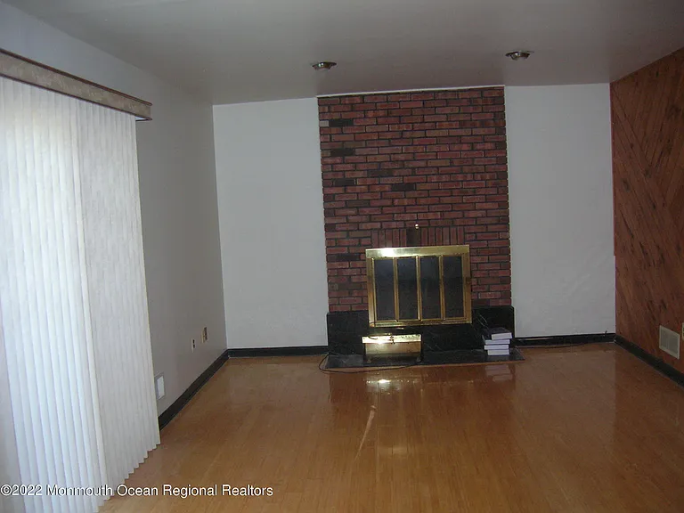 15 Cardinal Ct — Photo 5