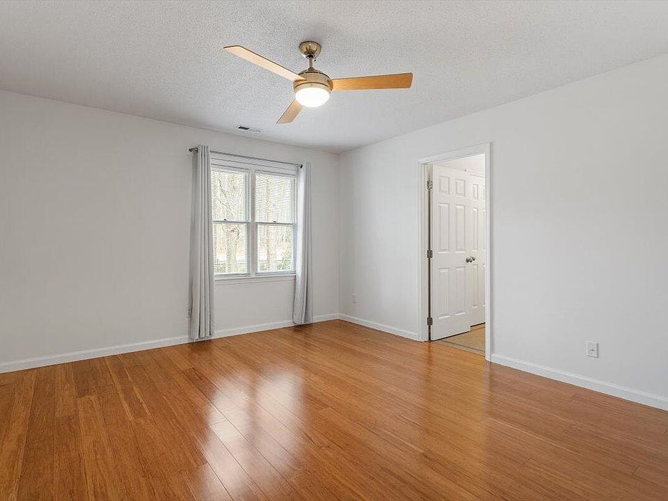 1st image of 3936 Lake Ferry Dr