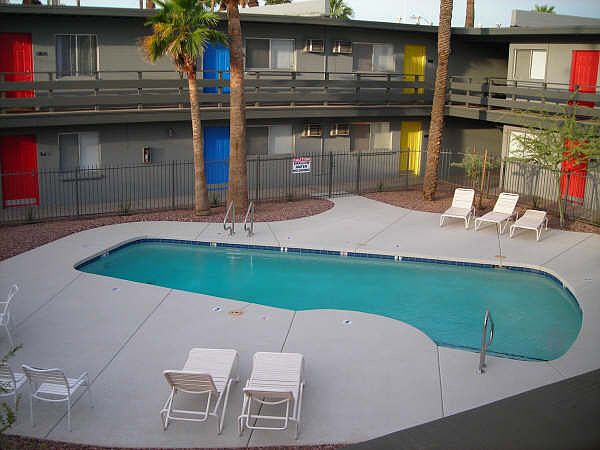 1st image of 601 N 6th Ave #201