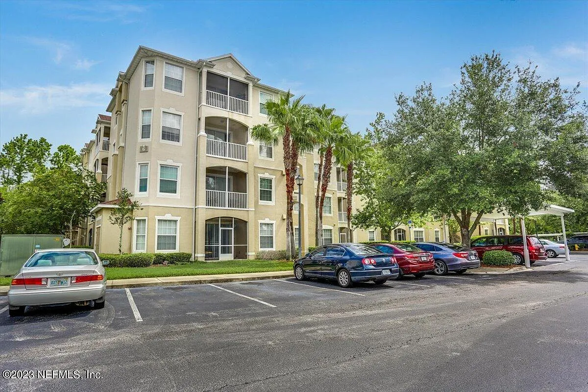 2 bed, 2.0 bath, 1112 sqft, $1,550 — Photo 1