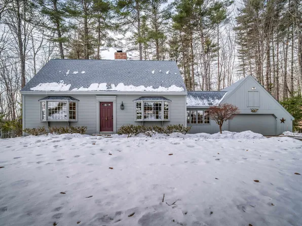 39 Wood Ridge Road, Center Harbor, NH 03226