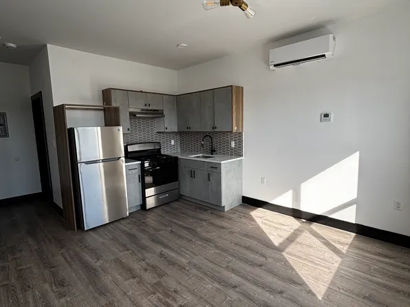 11-13 Thomas St, Newark, NJ