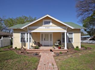 705 Oak St, McKinney, TX 75069