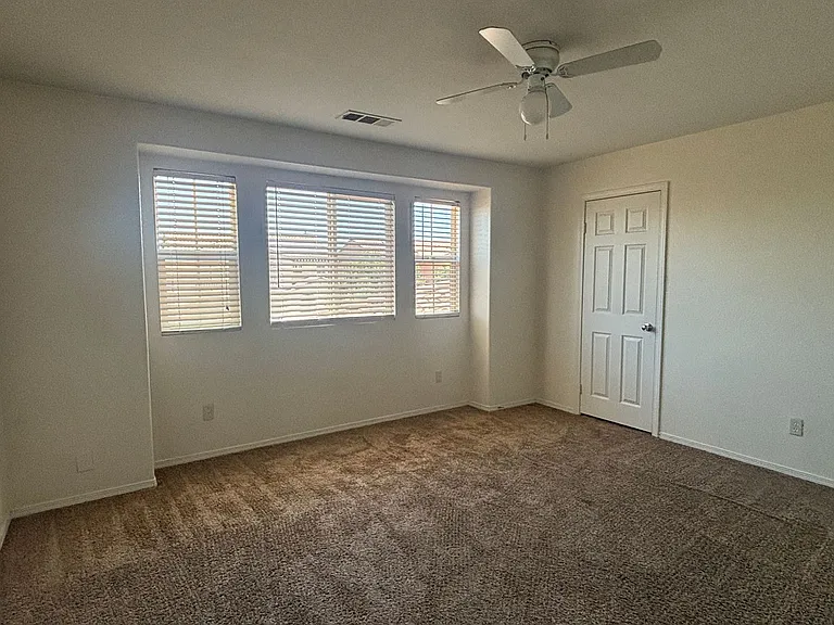 44321 Sunmist Ct — Photo 23