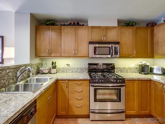 5th image of 530 K St Unit 419