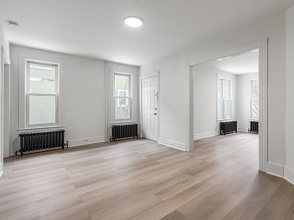 5th image of 6 Liberty St #6.5